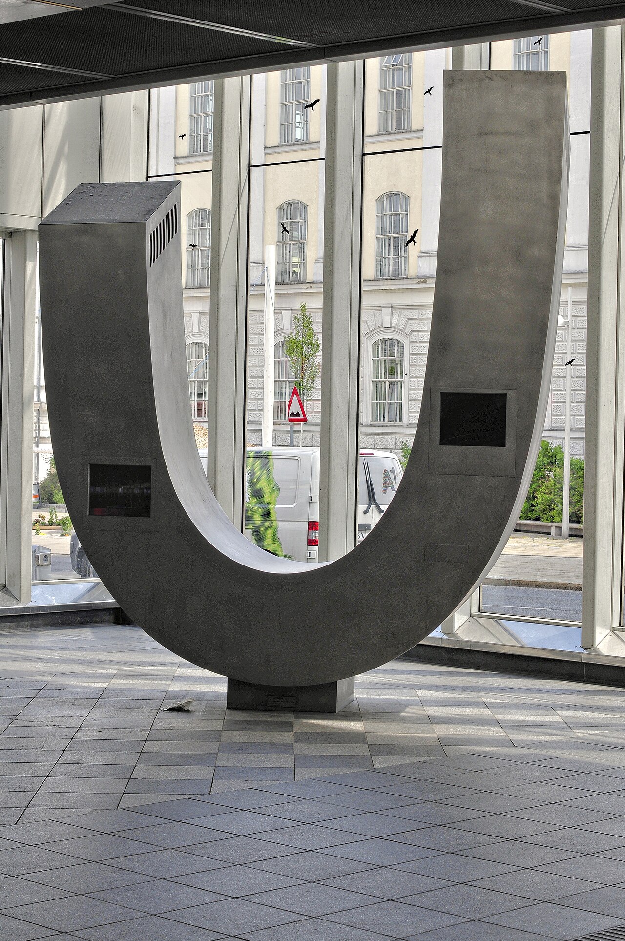 U-Turn