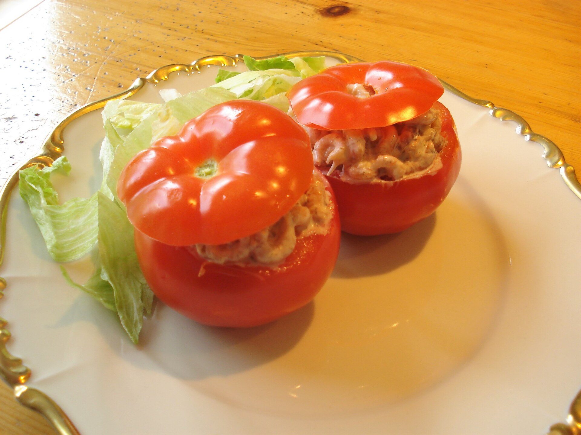 Tomate con camarón — foto ilustrativa