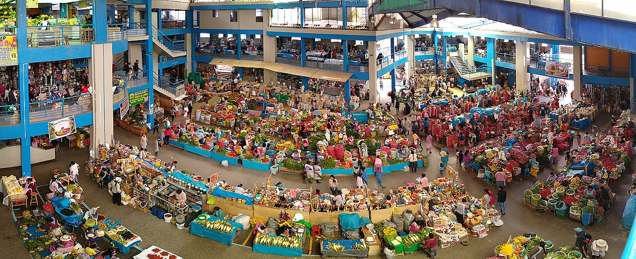 Urubamba Old Market
