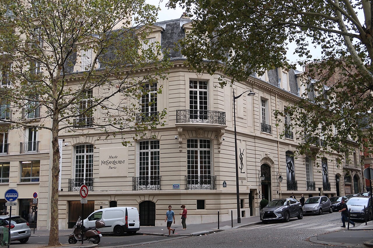musée Yves Saint Laurent Paris