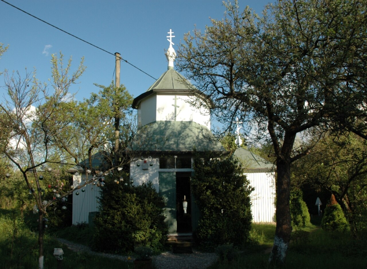 A photograph of Ost-West Friedenskirche