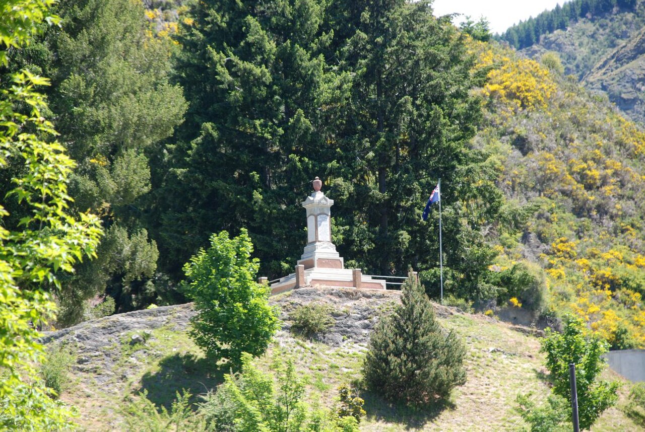 Arrowtown ve Bölgesi Savaş Anıtı fotoğrafı