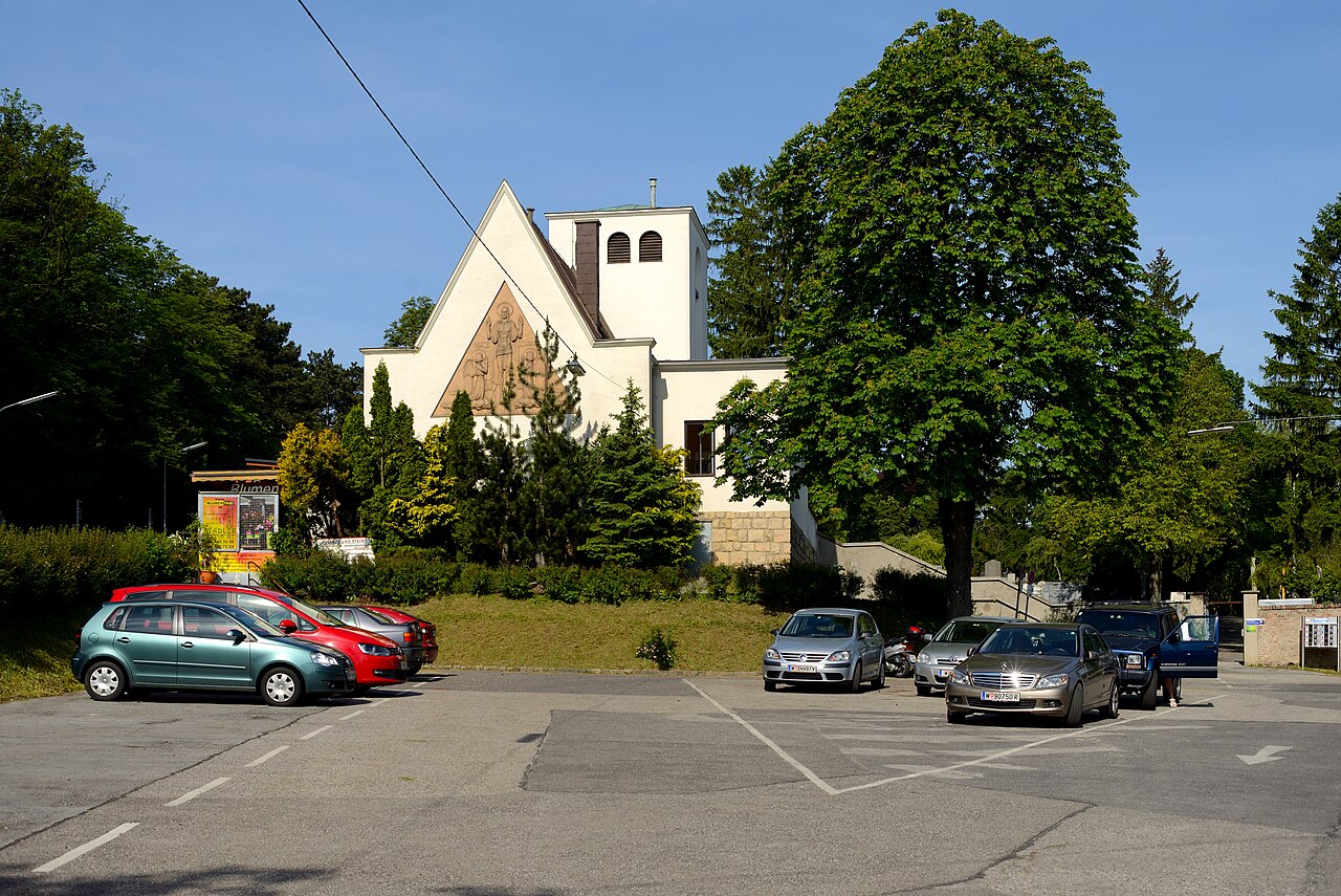 A photograph of Neustifter Friedhof