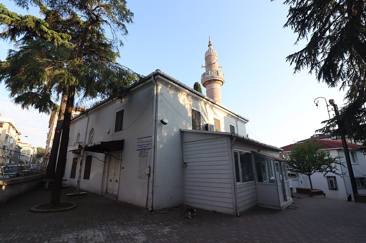 مسجد إحسانيه