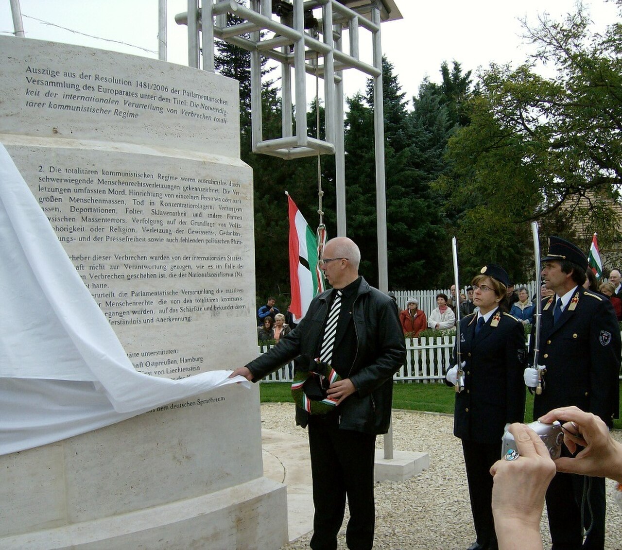 Una fotografía de Gloria Victis Memorial