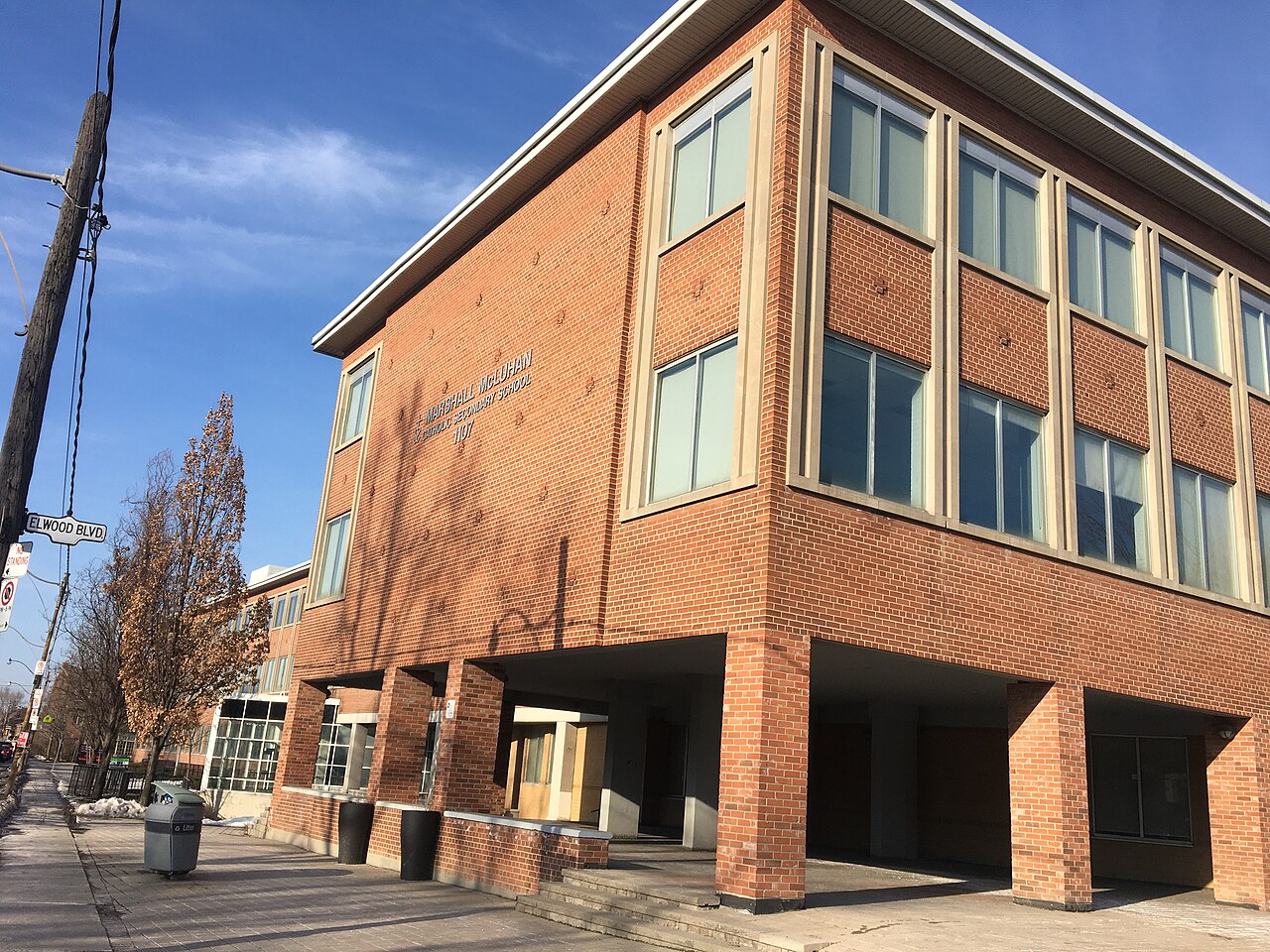 scuola secondaria cattolica Marshall McLuhan
