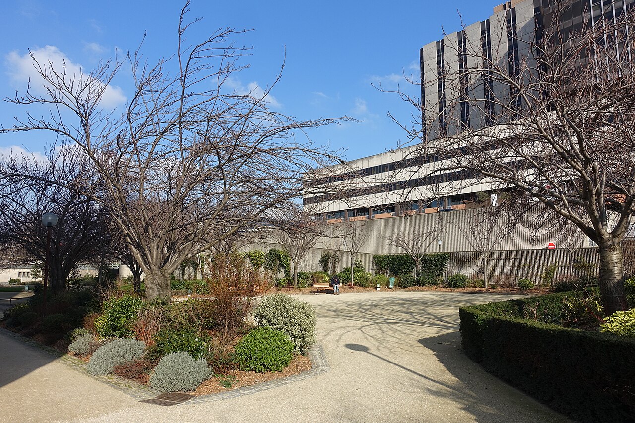 亨利・于沙爾廣場