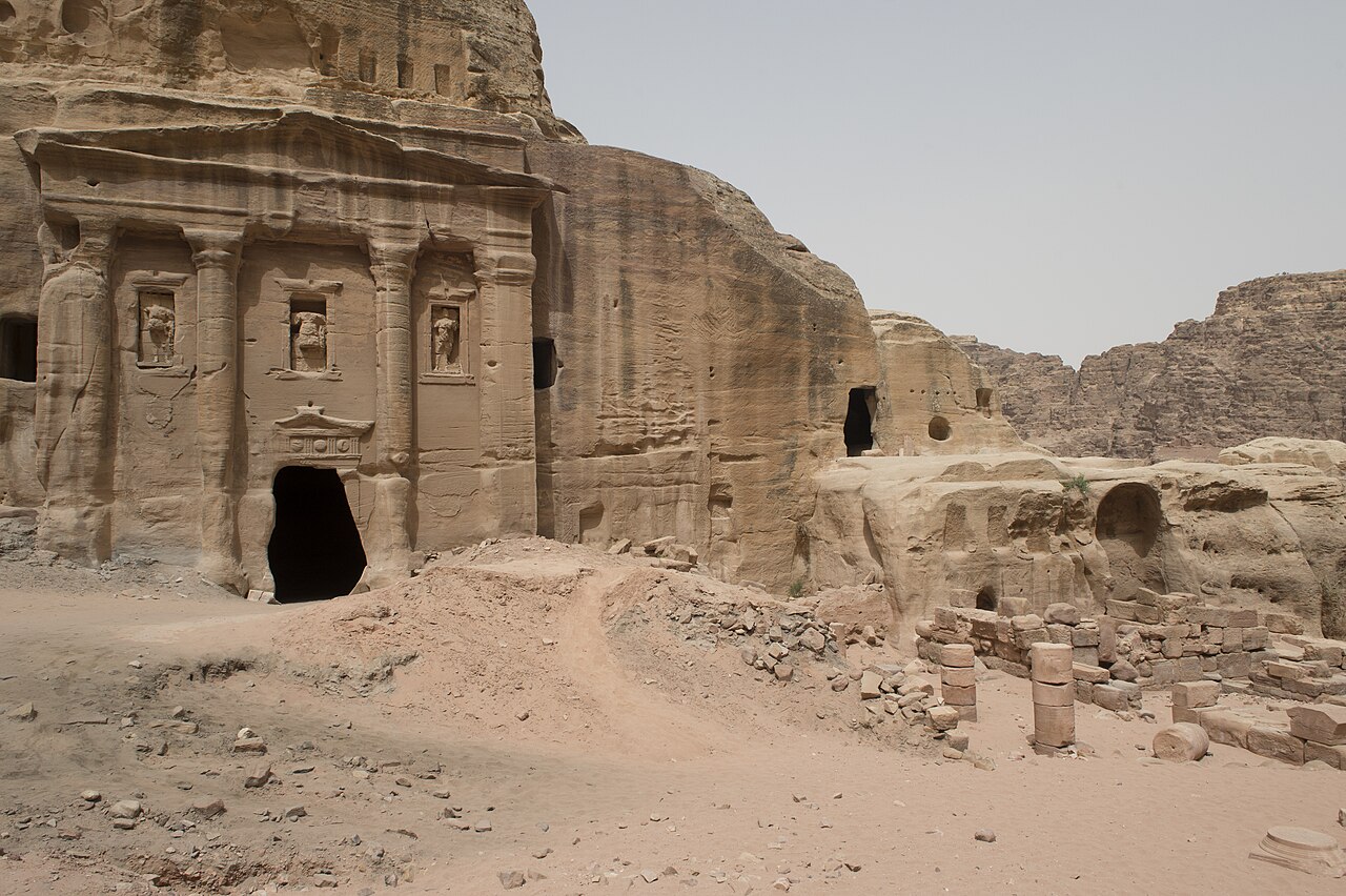 صورة قبر عصر النهضة