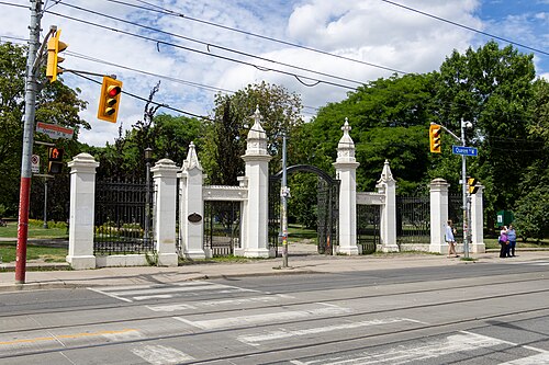 Trinity Bellwoods Park