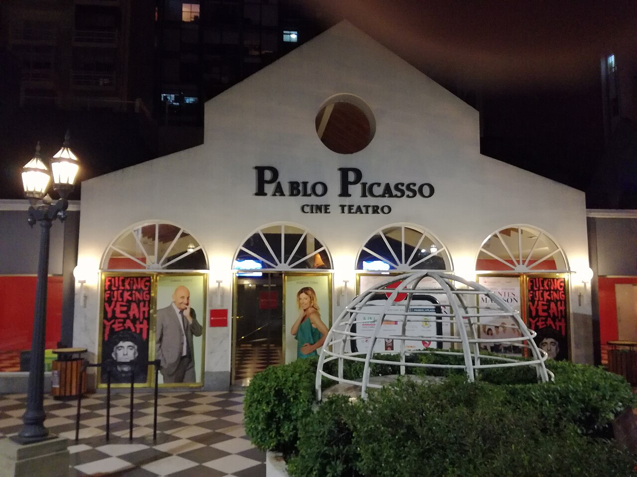 Ein Foto von Paseo La Plaza