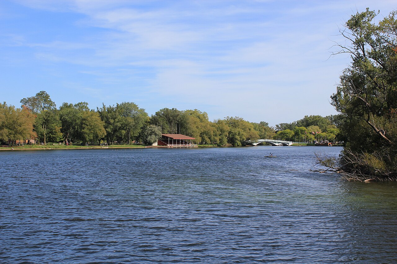 Uma fotografia de Toronto Islands