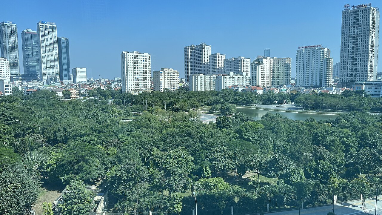 Cau Giay Park