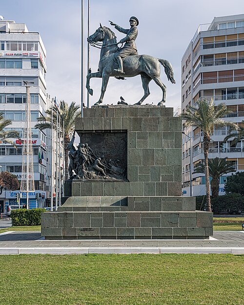Monumento di Atatürk