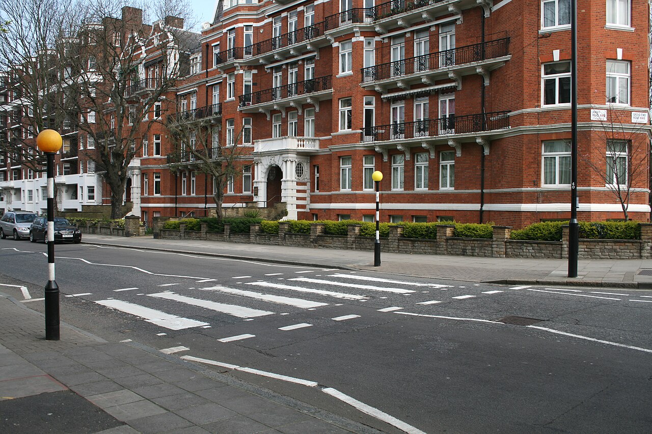 Abbey Road yaya geçidi