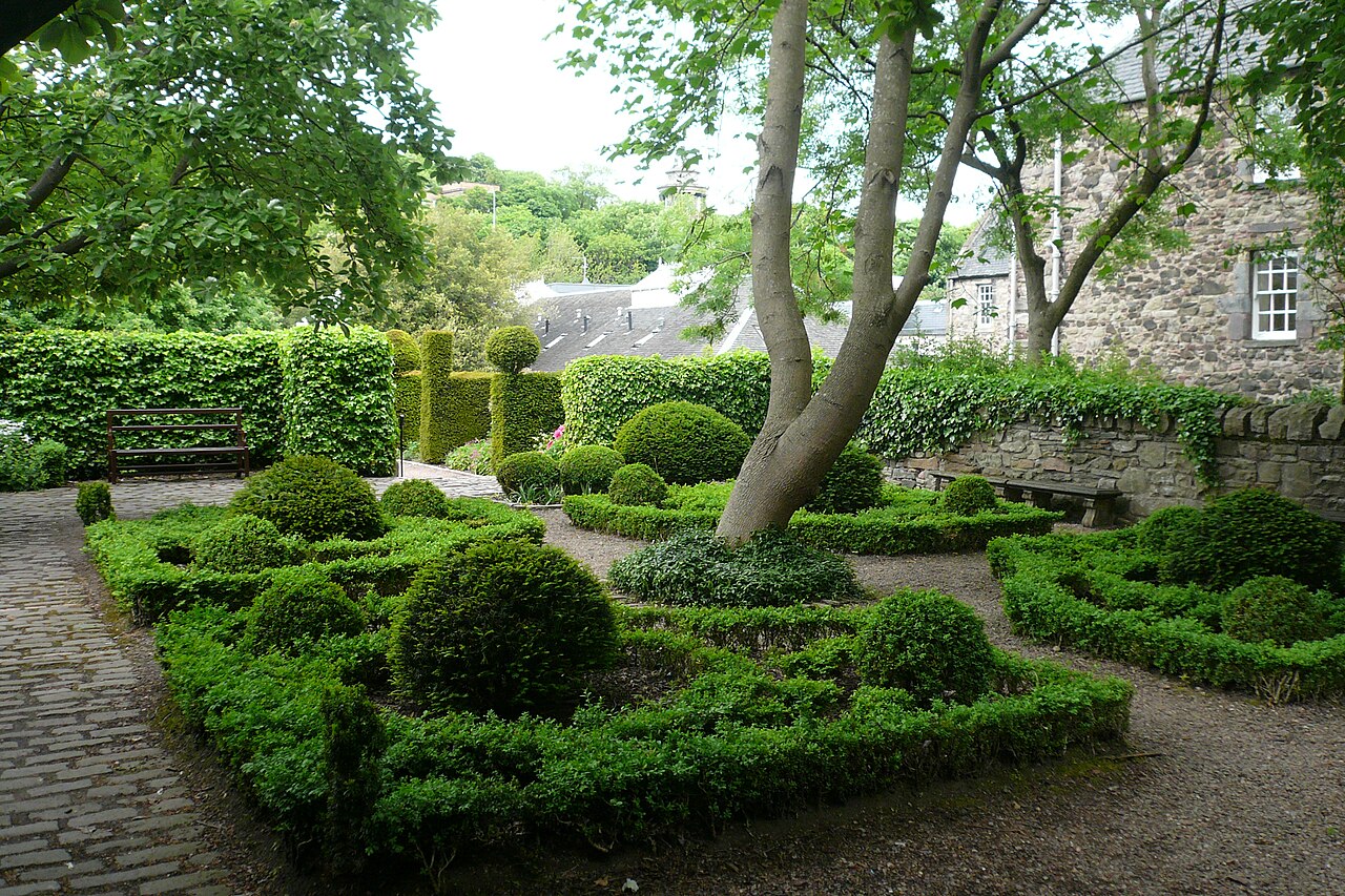 A photograph of Dunbar’s Close Garden