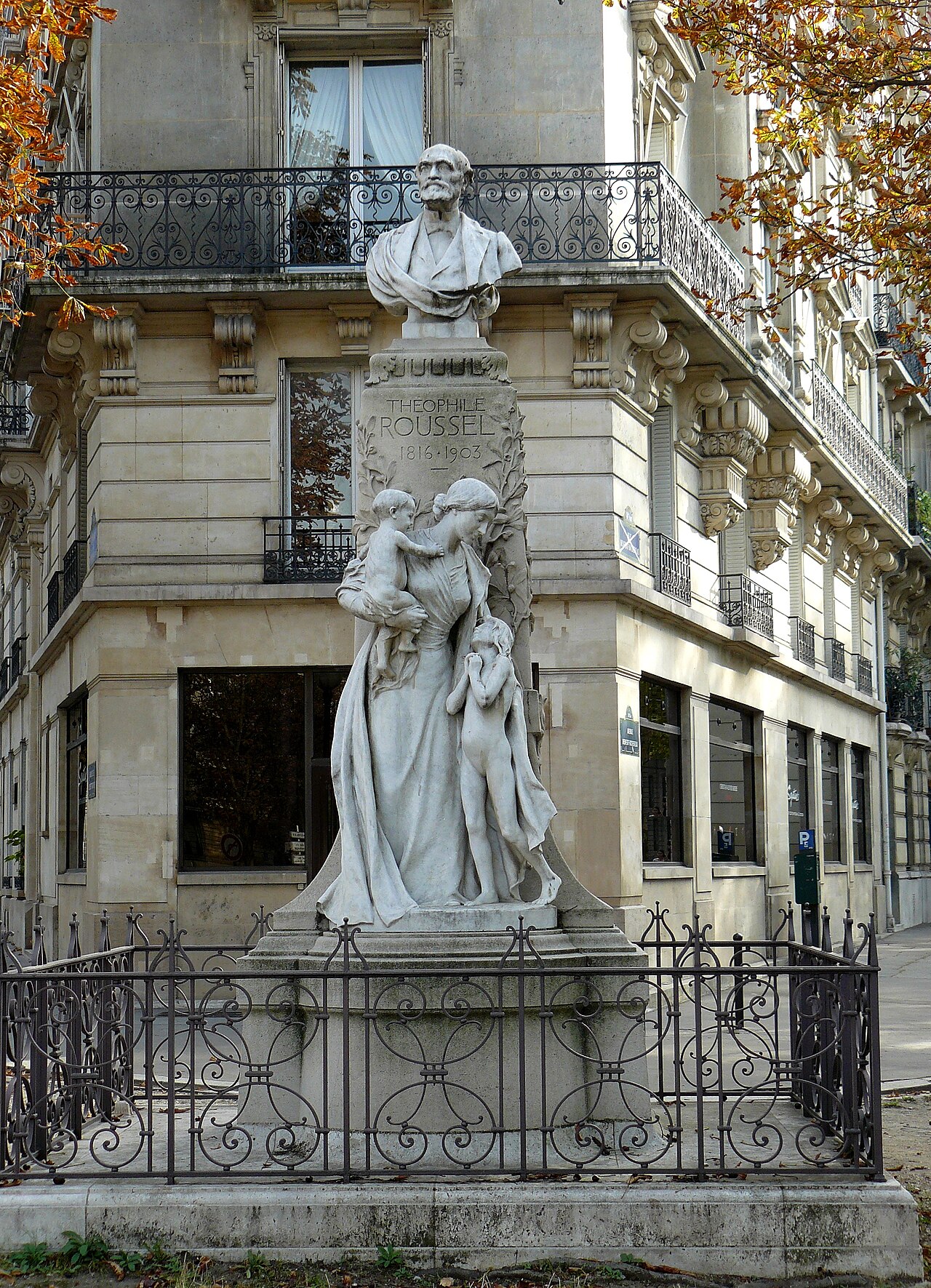 Monument to Théophile Roussel