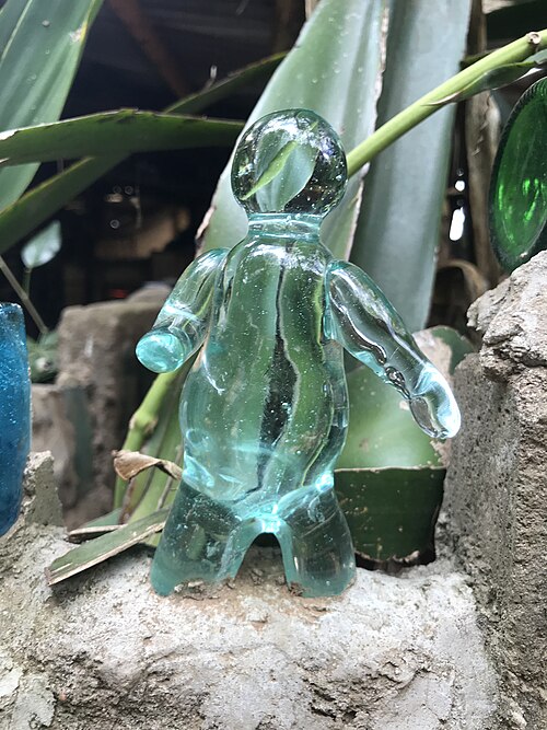 anselm Kitengela Hot Glass