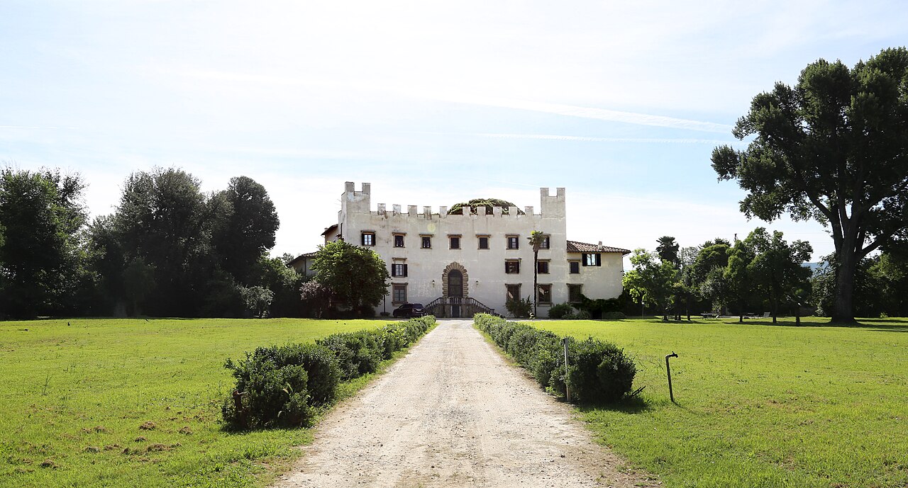 Uma fotografia de Castelo de Bisarno