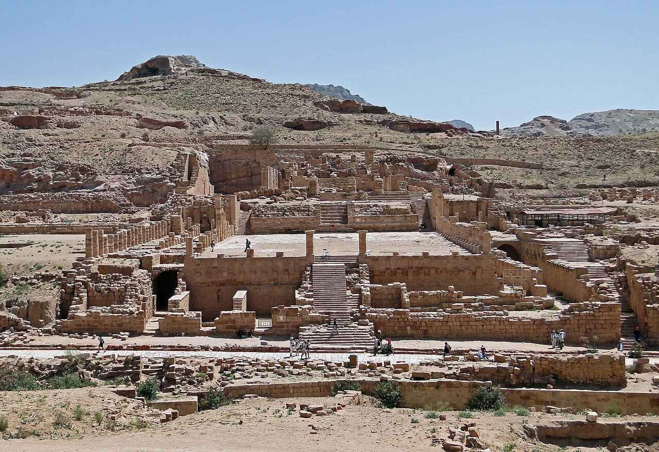 صورة المعبد الكبير