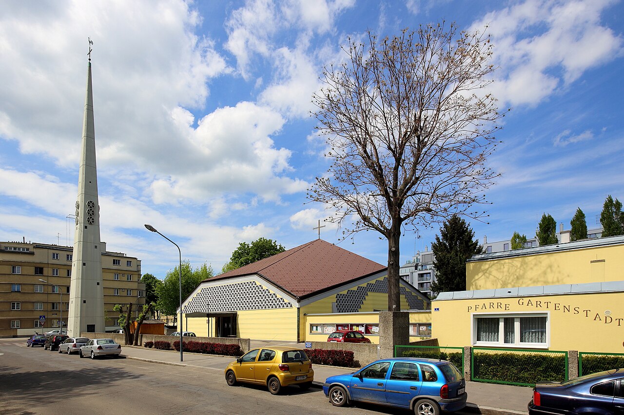 Chiesa del Sangue di Cristo Gartenstadt