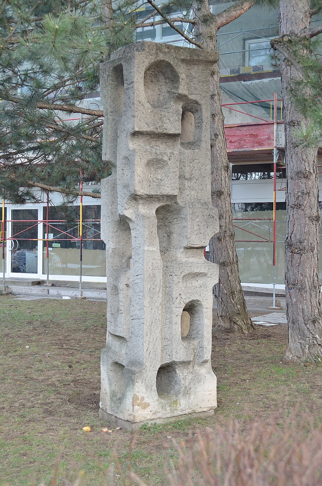 Komposition di Franz Xaver Hauser, Karl-Schwed-Gasse 75