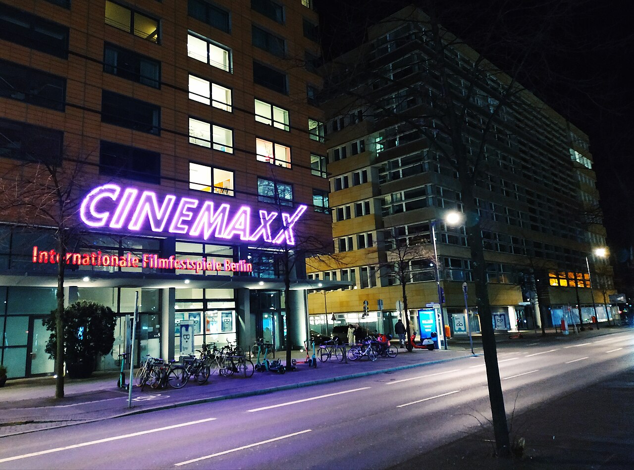 Cinemaxx Theater fotoğrafı