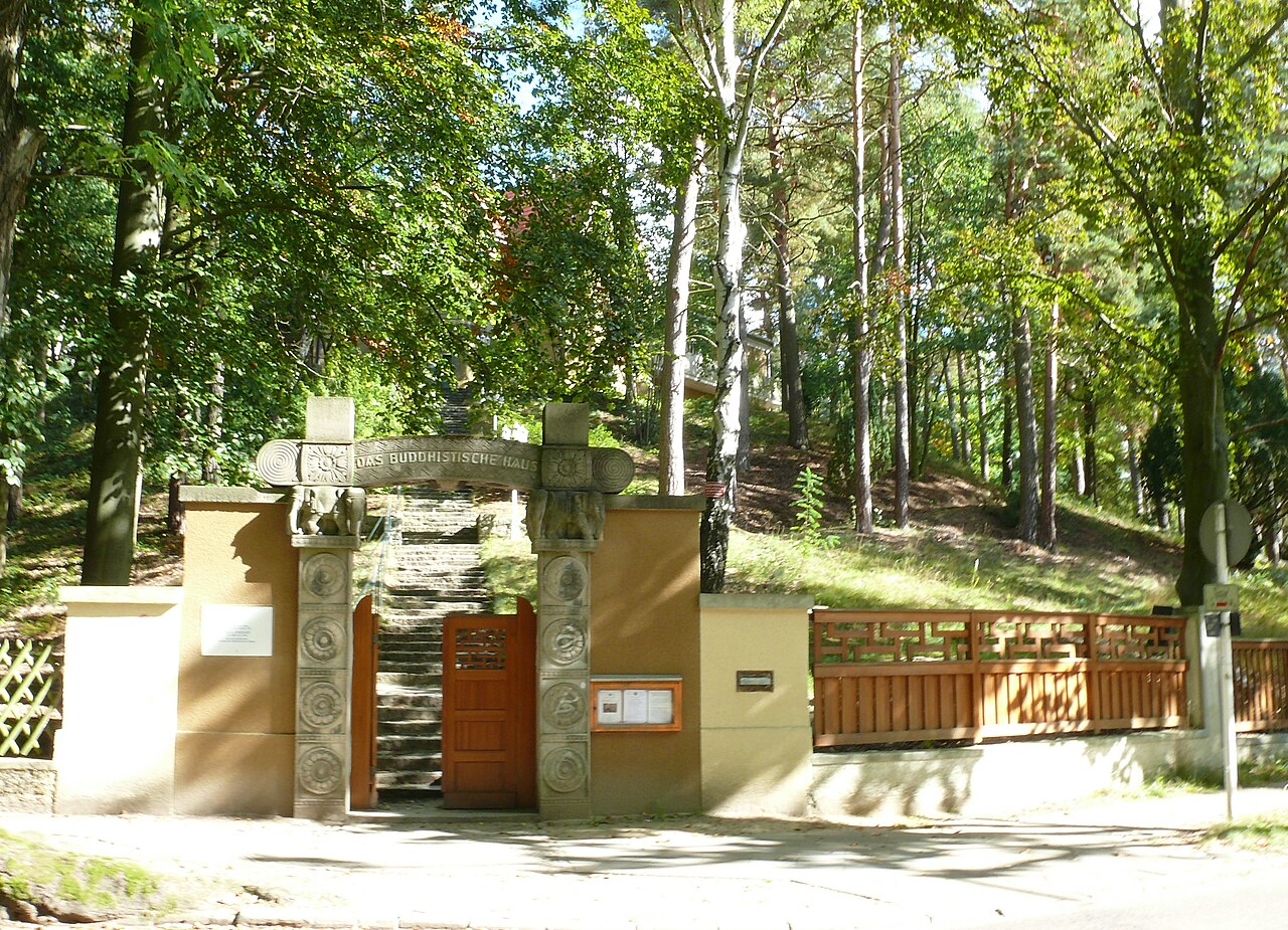 A photograph of Das Buddhistische Haus
