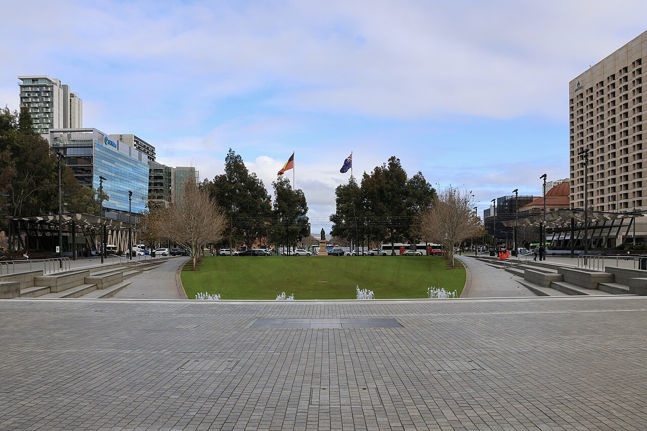 Victoria Square/Tartanyangga
