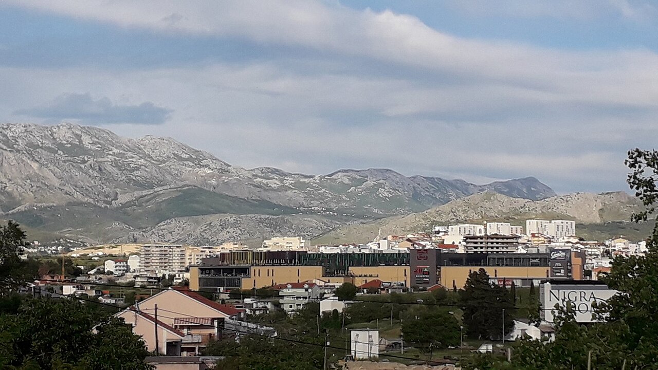 Uma fotografia de Centro Comercial de Split