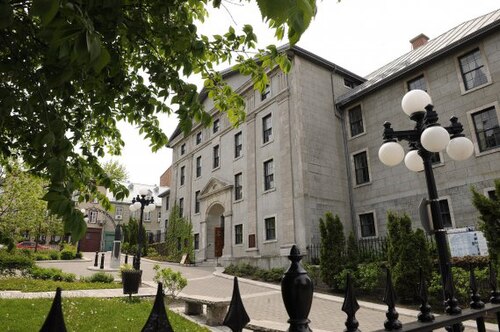 Morrin Centre
