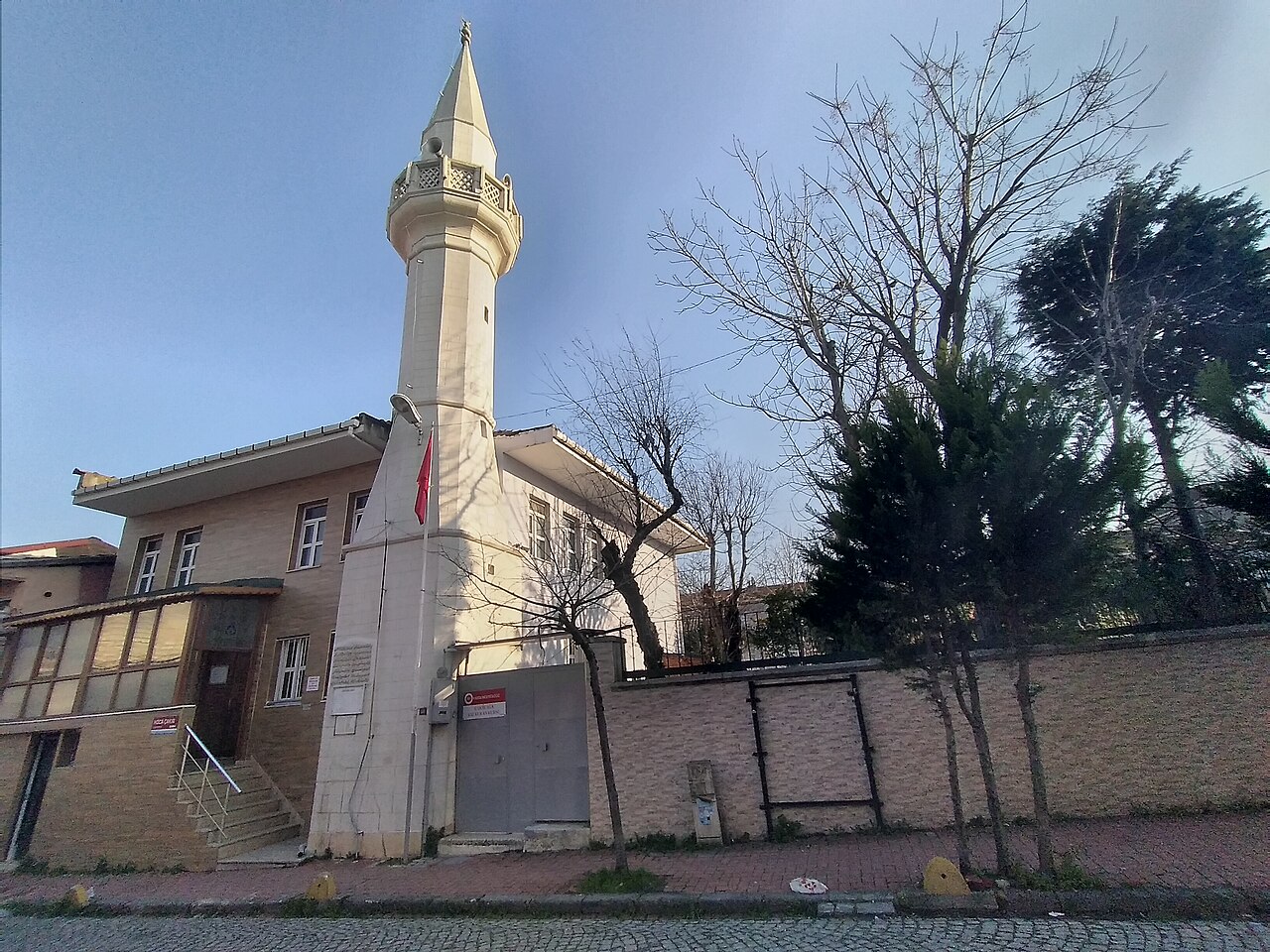 جامع جاكر آغا