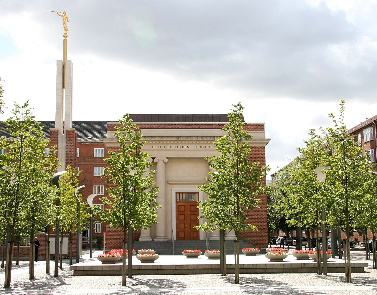 A photograph of Copenhagen Denmark Temple