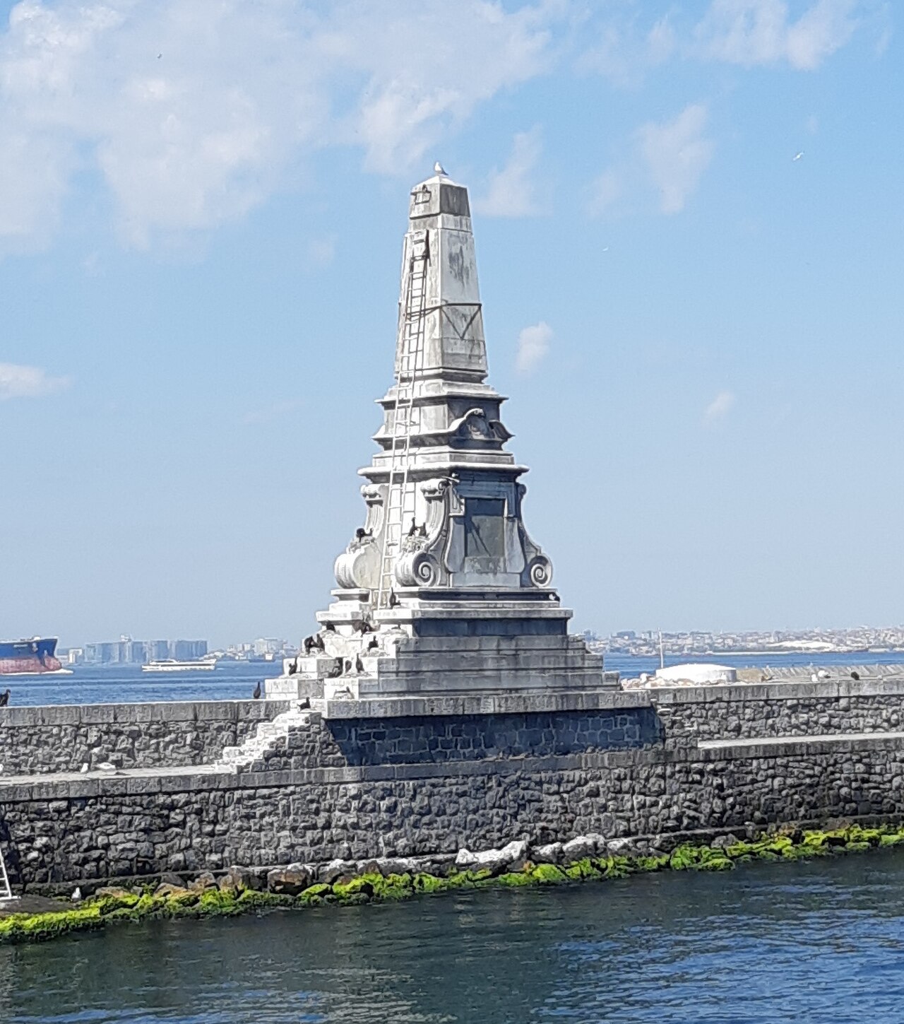 Una fotografía de Rompeolas de Haydarpaşa