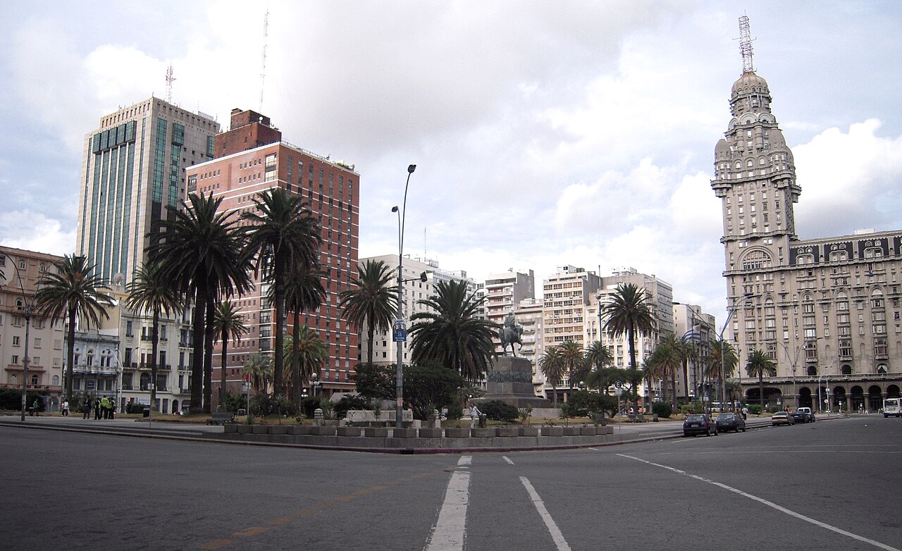 A photograph of Plaza Independencia