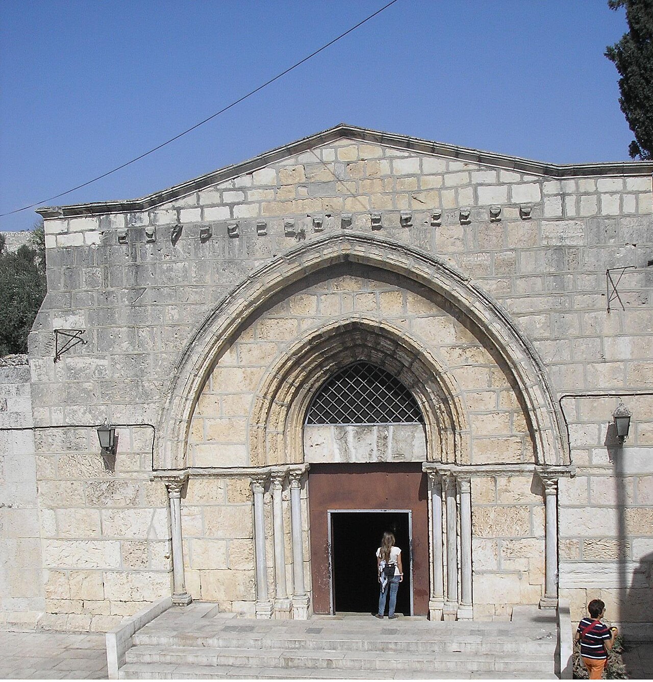 Bakire Meryem'in Kabri