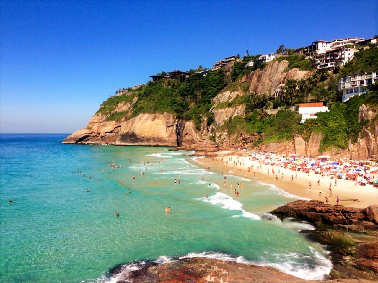 A photograph of Praia da Joatinga