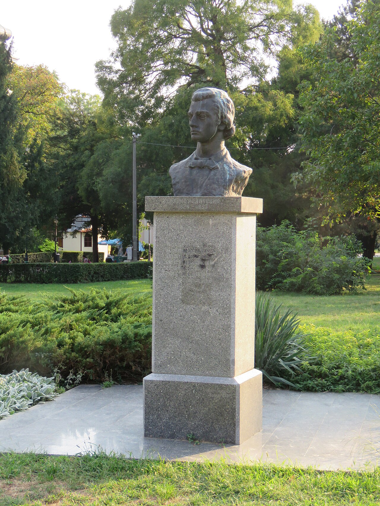 Busto de Branko Radičević
