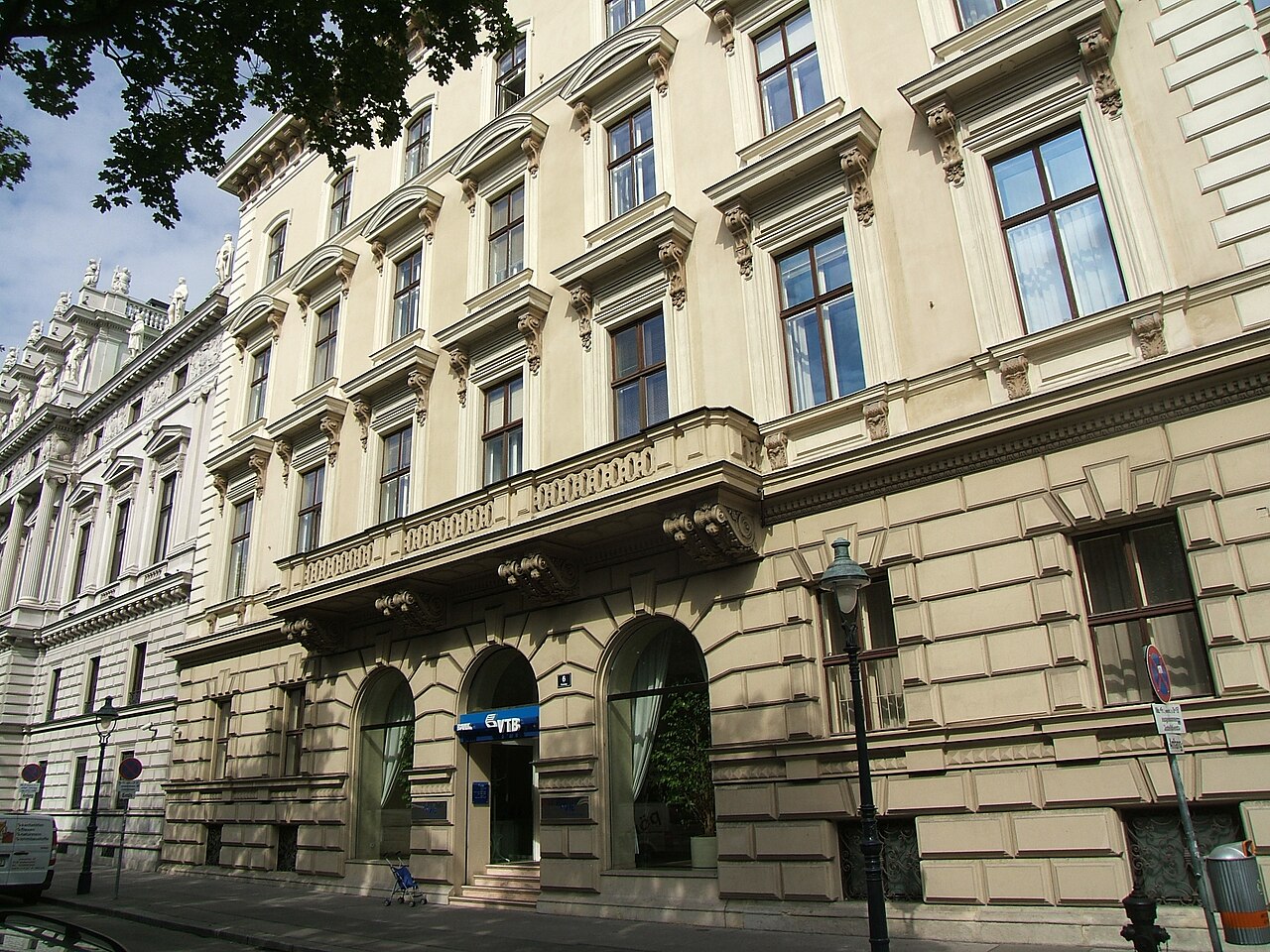 Palácio Colloredo-Mansfeld