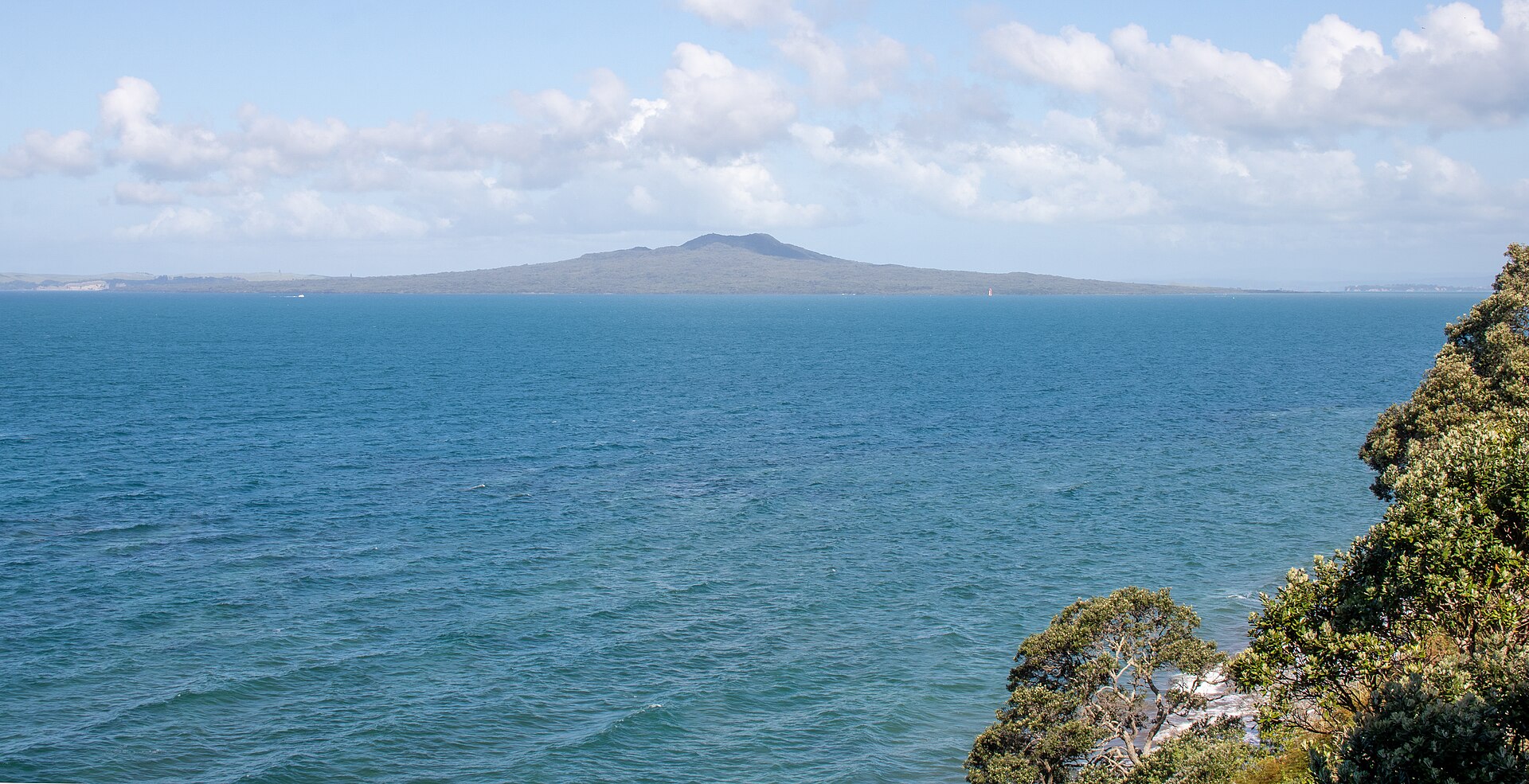 ランギトト島 の写真