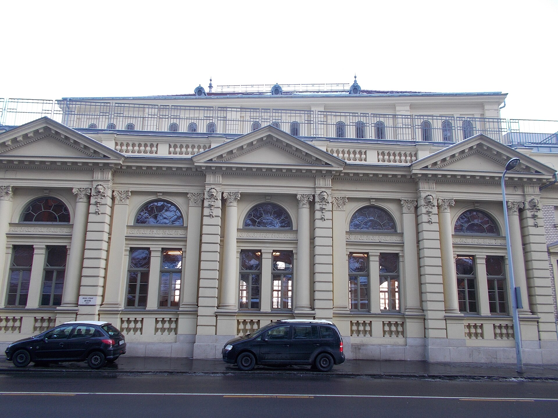 Rudas Thermal Bath and Swimming Pool
