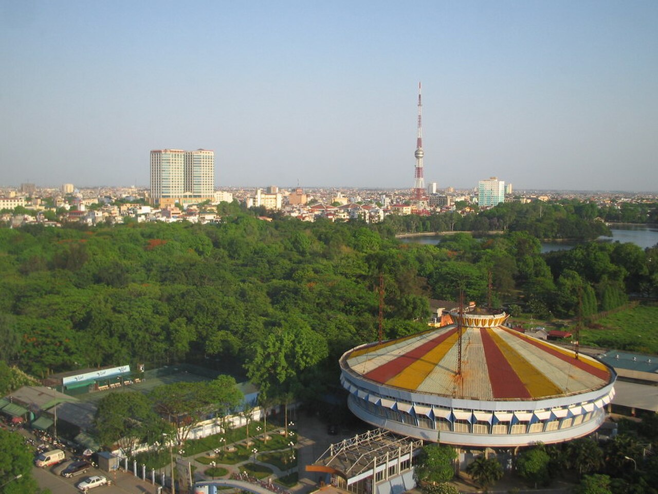 A photograph of Thống Nhất Park
