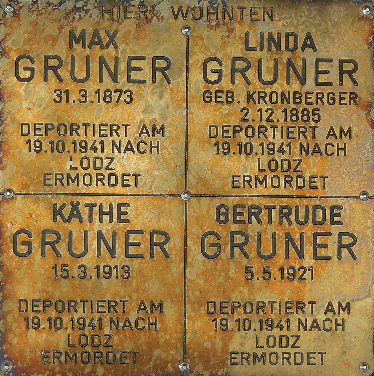 Stein der Erinnerung à la mémoire de Familie Gruner