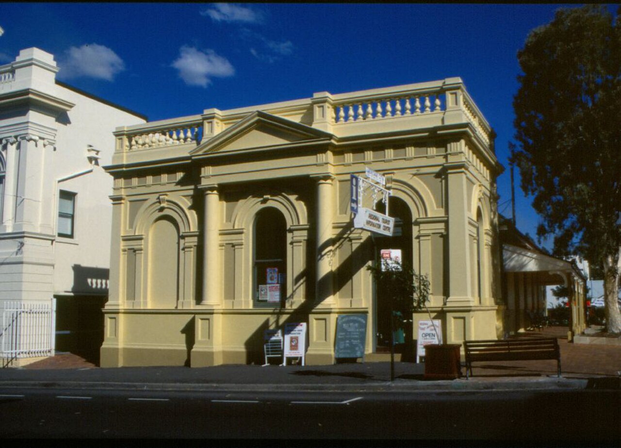A photograph of Ipswich Art Gallery