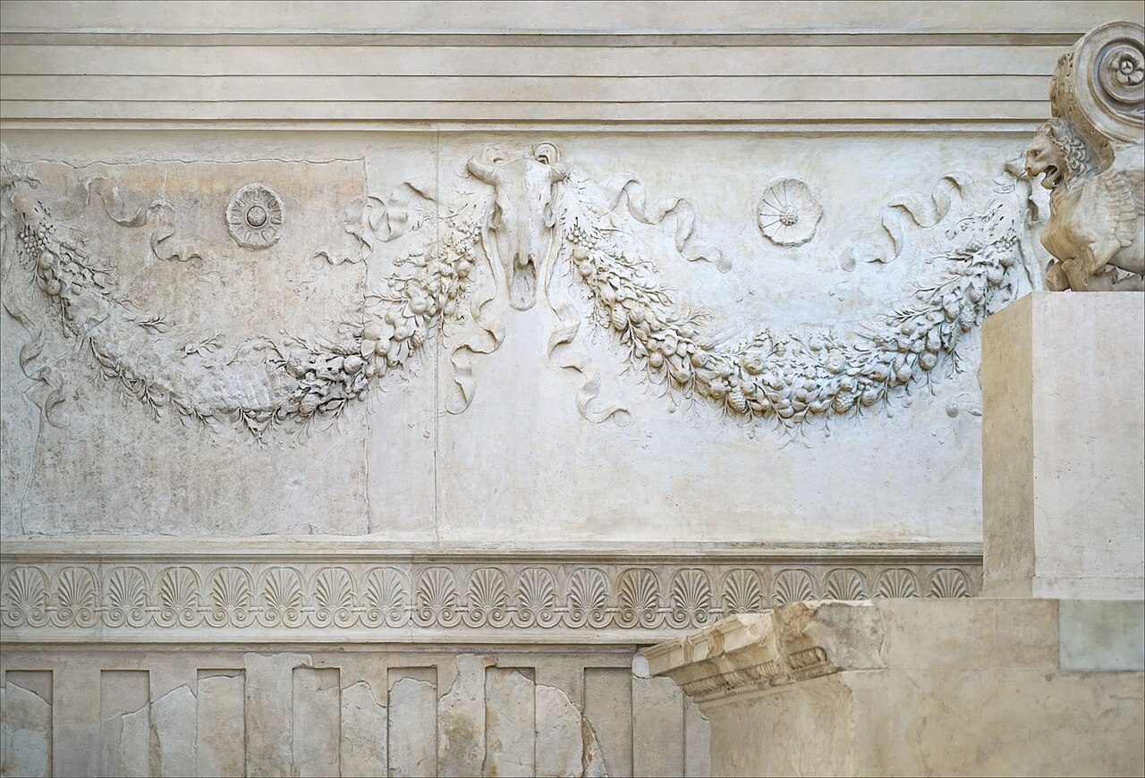 Ein Foto von das Ara Pacis Museum