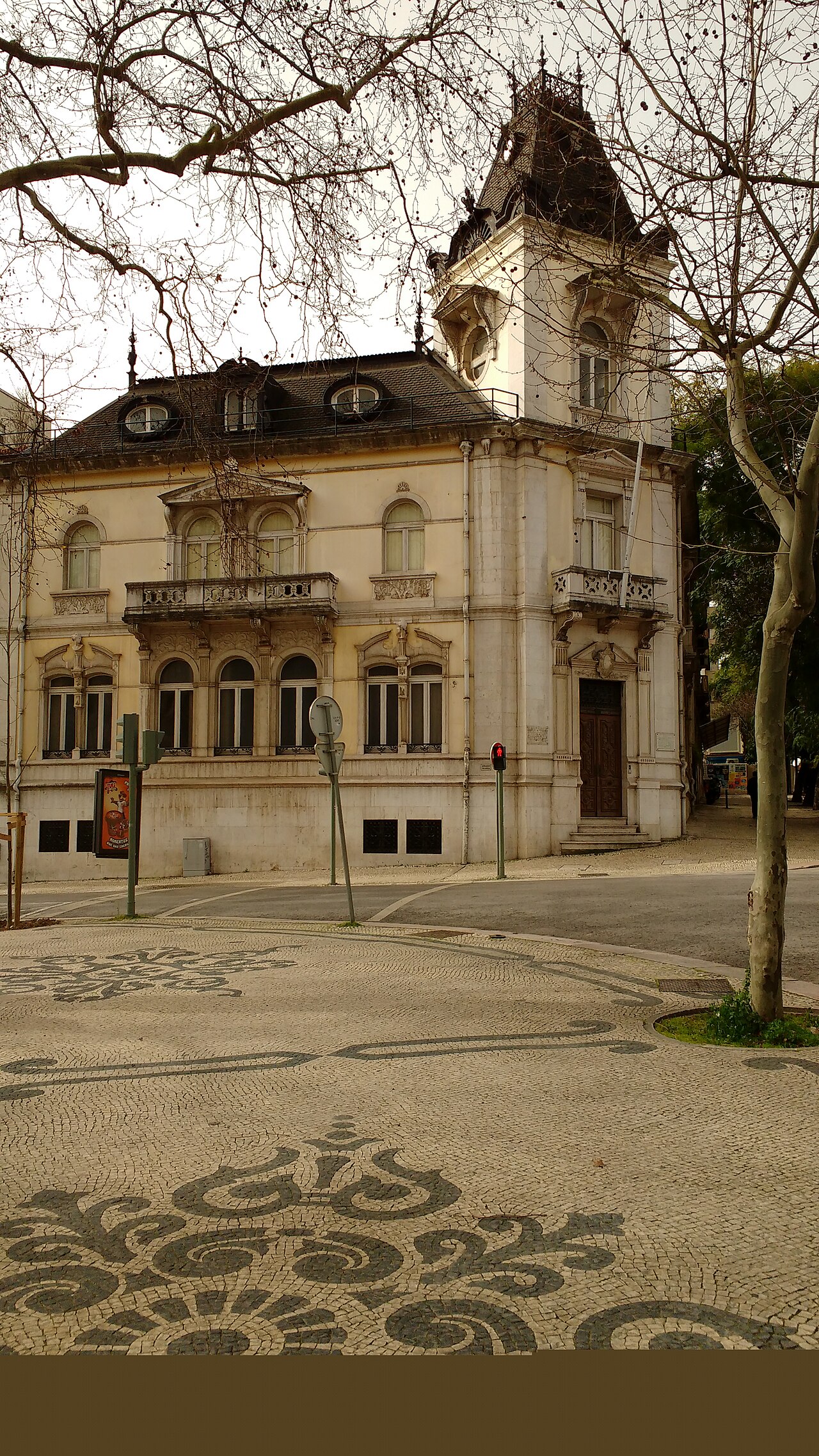 Una fotografía de Casa palaciega y jardín