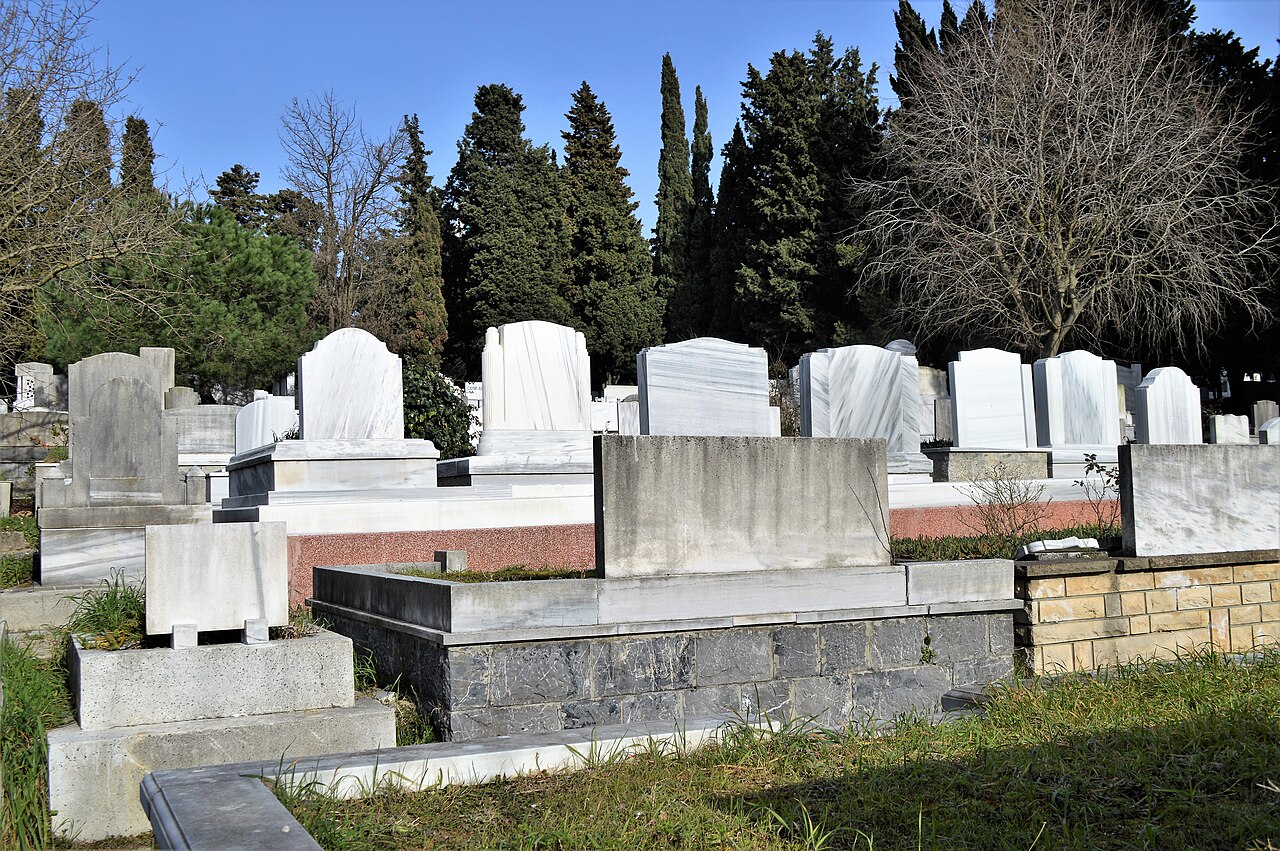 مقبرة زنجيرلي قويو