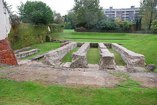Milan amphitheatre