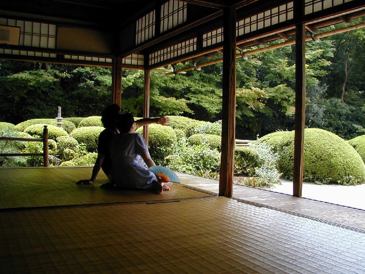 A photograph of Shisen-dō Temple