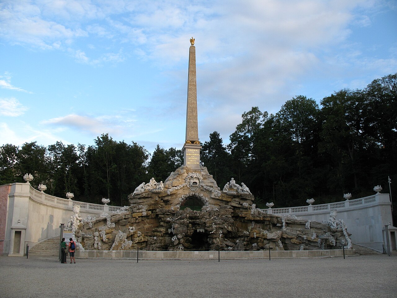 Fontana dell'obelisco