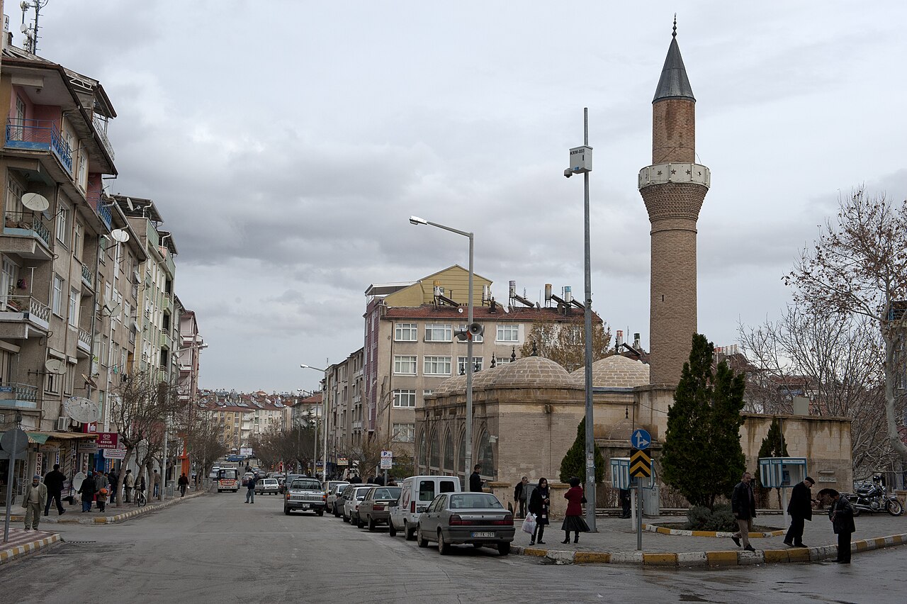 Yunus Emre Cami fotoğrafı